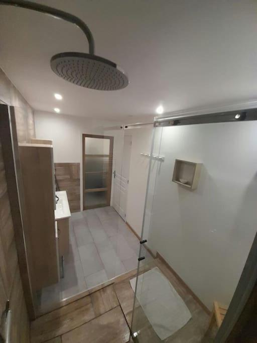 Appartement Spacieux &Tres Calme. Spacious & Very Quiet Apartment. Carros Exterior foto