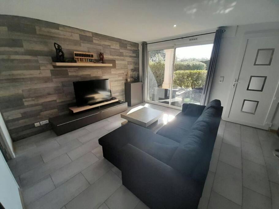 Appartement Spacieux &Tres Calme. Spacious & Very Quiet Apartment. Carros Exterior foto