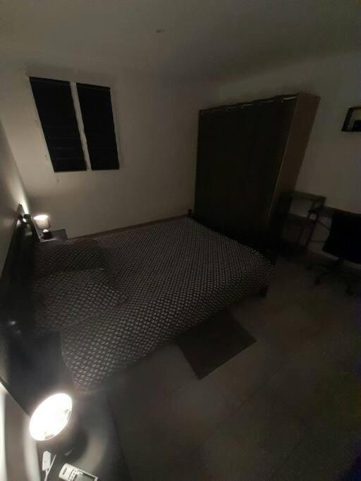 Appartement Spacieux &Tres Calme. Spacious & Very Quiet Apartment. Carros Exterior foto